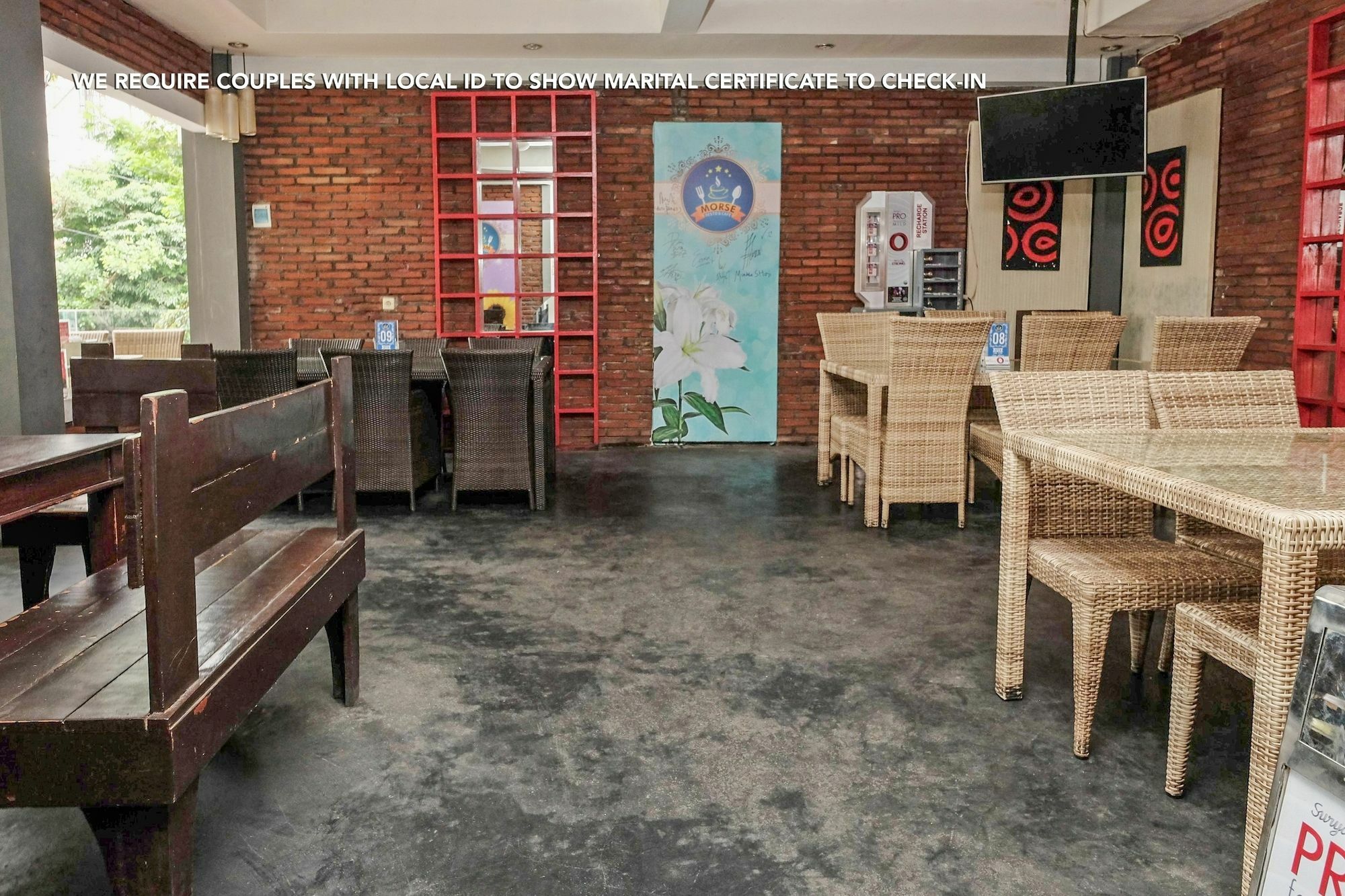 Zen Rooms Near Stasiun Kota Baru Маланг Екстериор снимка